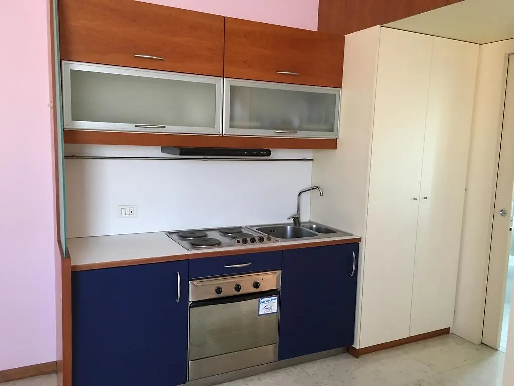 Aparthotel Manfre Vedelago  Vedelago (Treviso)